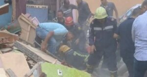 محافظ القاهرة يوجه بتشكيل لجنة لفحص العقارات المجاورة لعقار الخليفة المنهار