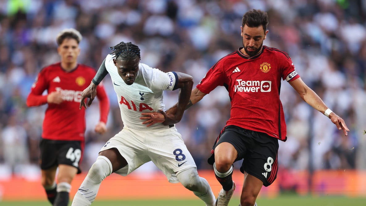 تشكيلة توتنهام ومانشستر يونايتد في قمة الدوري الإنجليزي الممتاز