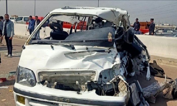 إصابة 6 أشخاص في حادث تصادم بين لوري وميكروباص غرب الإسكندرية