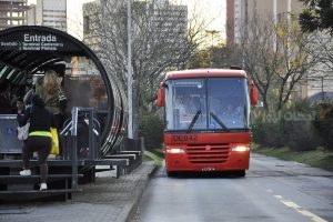 تطوير شبكة النقل السريع للحافلات