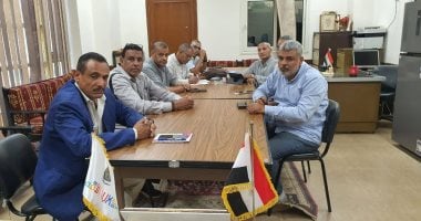 تعليم الأقصر يناقش تجهيزات امتحانات الفصل الدراسي الأول مع الصور