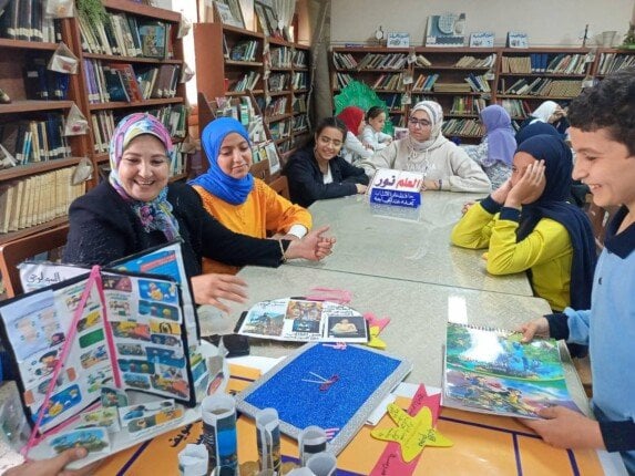 من المكتبات إلى الإبداع البيئي: "تعليم بني سويف" تُهنئ الطلاب الفائزين في مسابقة "أفكار خضراء"