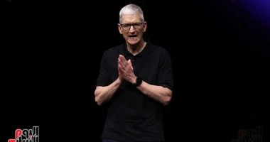 تيم كوك يقترب من مغادرة منصبه.. 5 معلومات تكشف مستقبل قيادة آبل