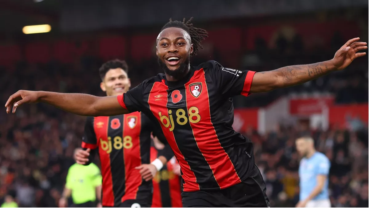 ثغرة في عقد بديل صلاح قد تمنح ليفربول فرصة مثالية