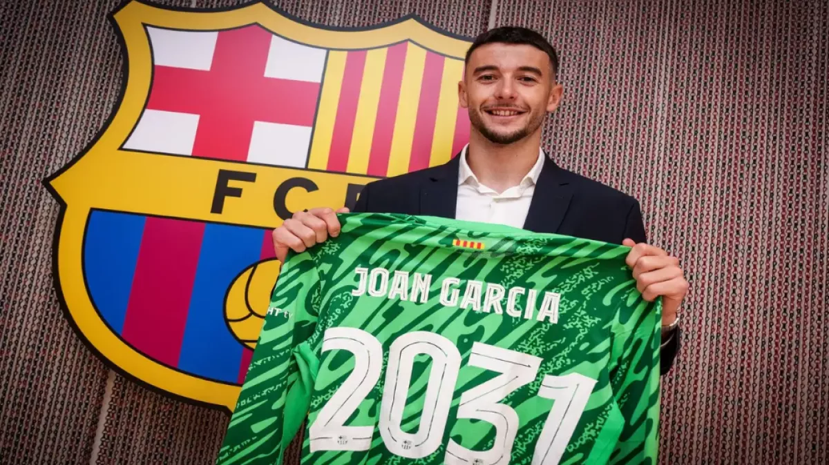 جارسيا يعود قريبًا وبرشلونة يفاجئ جماهيره بقرار حارسه المصاب