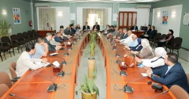 جامعة المنصورة تطلق مبادرة لدعم مدارس الدقهلية بفعالية استراتيجية متميزة