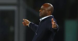 جنوى يعلن رحيل باتريك فييرا بسبب سوء النتائج جنوى يعلن رحيل باتريك فييرا بسبب سوء النتائج