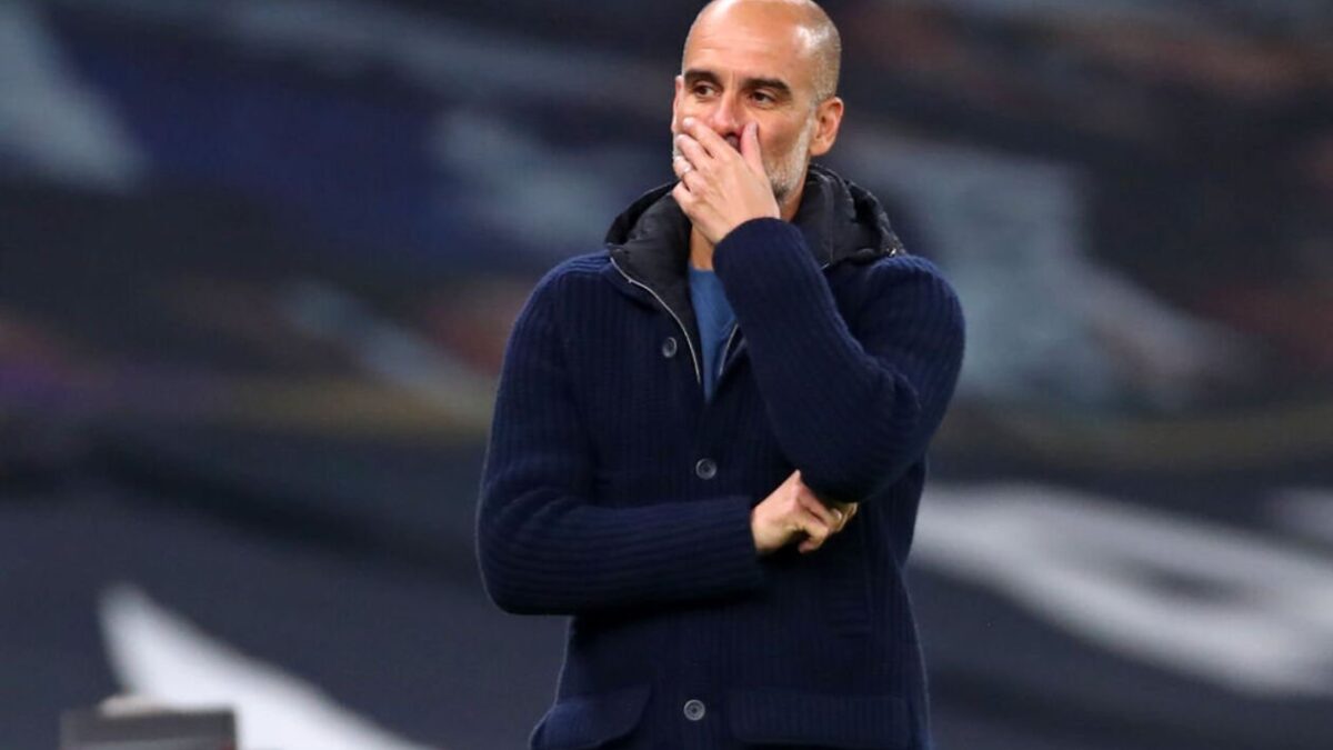 جوارديولا يعود لتدريب برشلونة ويحدث ضجة في عالم كرة القدم