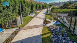 "حماية الحدائق والساحات: الذكاء الاصطناعي ي revolutionizes إدارة المساحات العامة!"