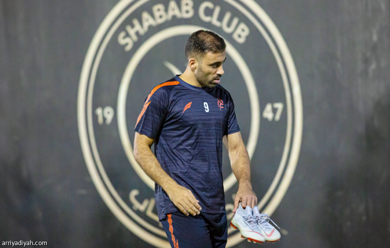 حمد الله يقود الشباب في مواجهة متجددة ضد الأخدود الأحد المقبل