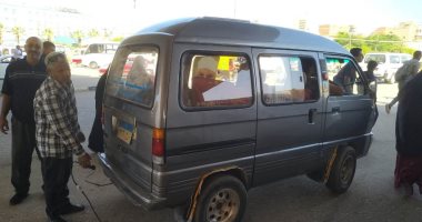 حملات لفحص عوادم السيارات بالزقازيق وتحرير مخالفات للسيارات غير المطابقة