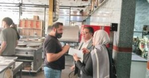 حملات مكثفة تسعى لضبط وتنظيم سوق العمل بالإسماعيلية تحت شعار القانون للجميع.