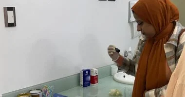 حملة العلاج الحر تقرر إغلاق ثلاث منشآت وتوجه إنذارات لسبع مخالفات بالإسماعيلية