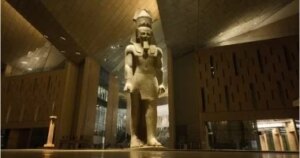 د. طارق الهوبى: المتحف المصرى الكبير يجسد ريادة مصر فى صون الهوية د. طارق الهوبى: المتحف المصرى الكبير يجسد ريادة مصر فى صون الهوية