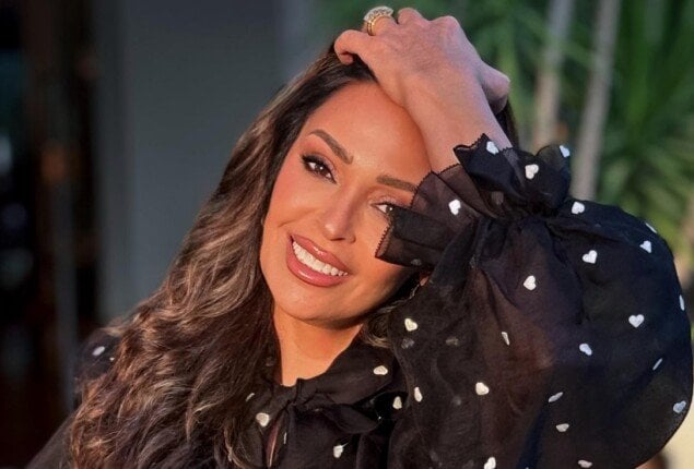 «افعل ما يسعد روحك».. داليا البحيري تشعل السوشيال ميديا بأحدث جلسة تصوير لها