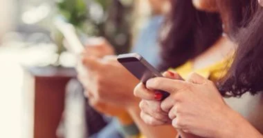 ذكاء الاستخدام.. كيف تتجنب فواتير التجوال الباهظة أثناء السفر؟