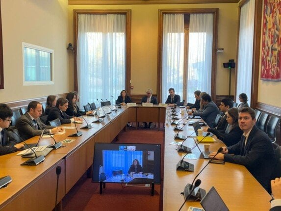 رئيس اقتصادية قناة السويس يستعرض الفرص الإستثمارية أمام منظمة التعاون الاقتصادي والتنمية