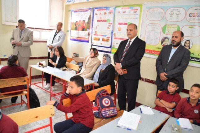 رئيس الإدارة المركزية للتعليم العام تتابع تنفيذ البرنامج القومي لتنمية مهارات اللغة العربية بمدارس بورفؤاد