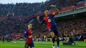 رافينيا يعلن سعادته بعد انتصار برشلونة في دوري الأبطال الأوروبي