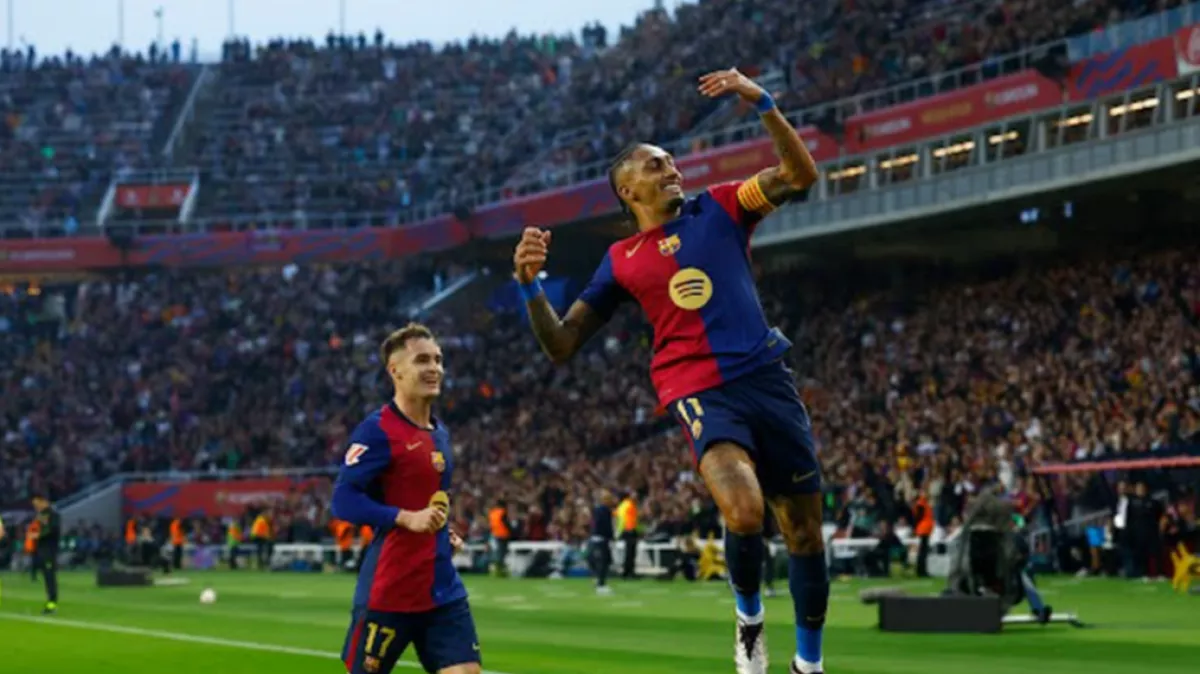 رافينيا يعلن سعادته بعد انتصار برشلونة في دوري الأبطال الأوروبي