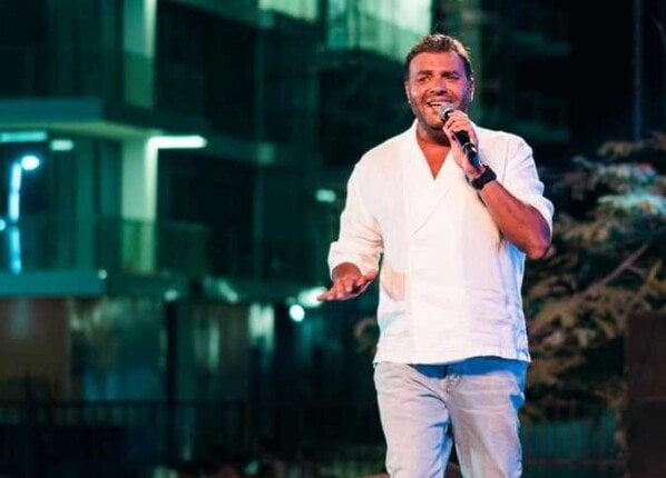 بمجموعة من أجمل أغانيه.. رامي صبري يشعل حفل مسرح «أرينا»