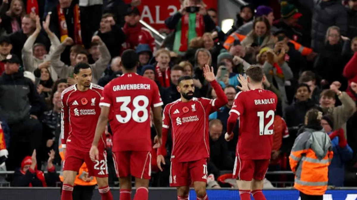 رد فعل سلوت المثير على تألق محمد صلاح في مواجهة ليفربول