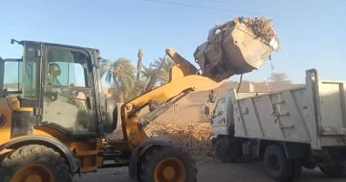 رفع 50 طنًا من مخلفات و أتربة بقرى مركز سوهاج