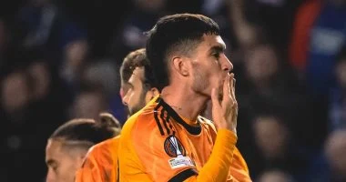 رينجرز ضد روما.. هدفان للذئاب فى الشوط الأول من الدوري الأوروبي