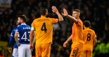 رينجرز ضد روما.. الذئاب يفوز بثنائية فى الدوري الأوروبي.. فيديو