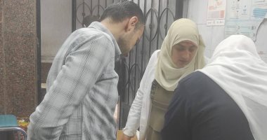 زيارة مفاجئة تكشف غياب بعض الأطباء والموظفين في مستشفى طوخ المركزي