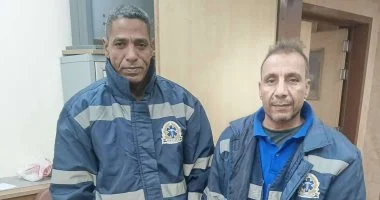 سائق ومسعف يعثران على 50 ألف جنيه ويعيدانها للشرطة بقنا