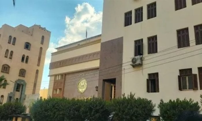 سائق يؤدي لمصرع 3 أفراد من أسرة واحدة في المنوفية السجن 5 سنوات لسائق تسبب فى مصرع 3 أشخاص من أسرة واحدة فى المنوفية