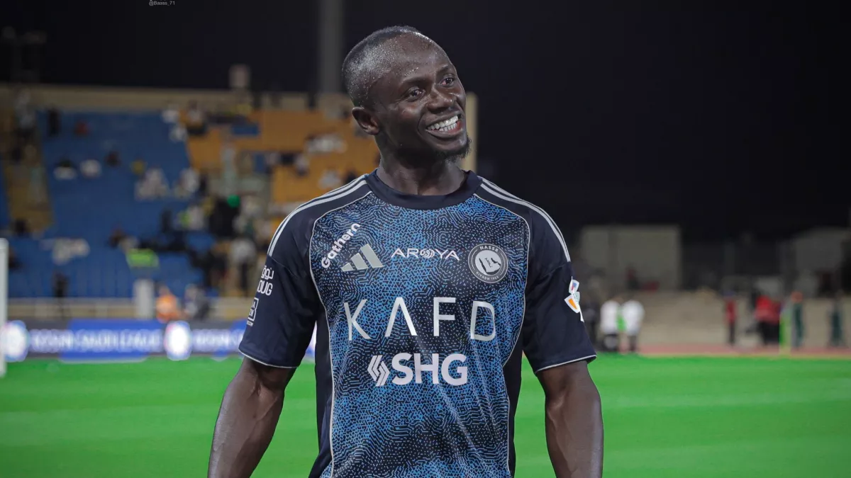 ساديو ماني يكشف سبب رفضه الانتقال لمانشستر يونايتد في تصريحات مفاجئة