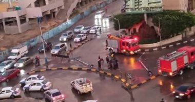 سقوط عمودي إنارة في بورسعيد نتيجة الطقس السيئ