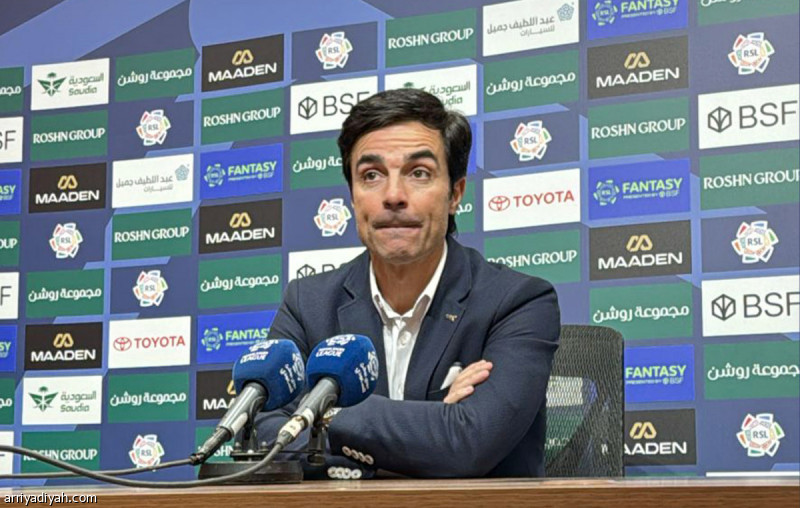 سيلفا يلوم الطرد على خسارة النجمة أمام الهلال ودون نقاط