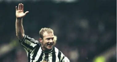 شيرار: أموال الصفقات الجديدة قد تكون سبب تراجع محمد صلاح