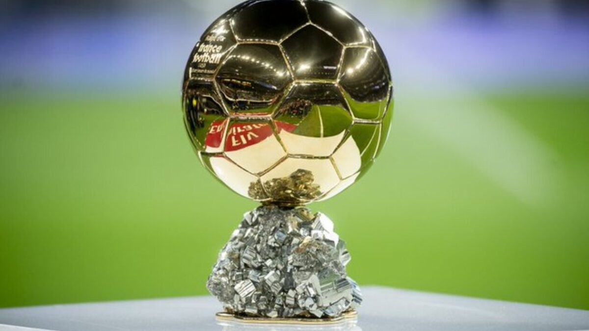 صراع القرن بين ميسي ورونالدو على الكرة الذهبية في السوبر