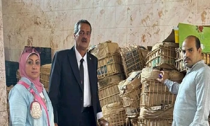 ضبط 10 أطنان دقيق فاخر مجهول المصدر و 7 أطنان داخل مصنع تمور بدون ترخيص بالشرقية