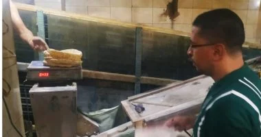 ضبط 1.8 طن مواد غذائية تالفة ومنظفات غير معروفة بكفر الشيخ