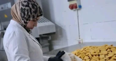 ضبط 8 أطنان من الدواجن الفاسدة في حملة تفتيش بالعاشر من رمضان