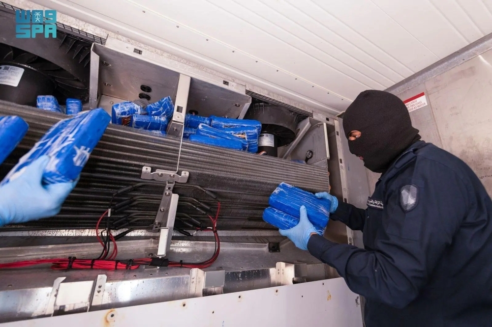 ضبط 874 مادة مخدرة ومحظورة في المنافذ: جهود كبيرة لمكافحة التهريب