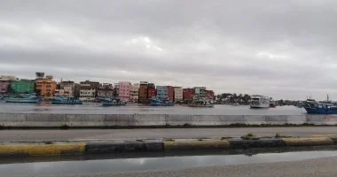 طقس دمياط يشهد تقلبات واضطرابات مناخية ملحوظة ومستمرة