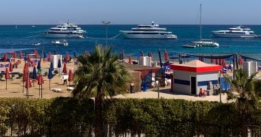 طقس رائع ودرجات حرارة معتدلة مع سماء صافية في الغردقة