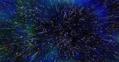 أكثر سخونة.. علماء يؤكدون أن حرارة الكون القديمة كانت ضعف حرارته الحالية