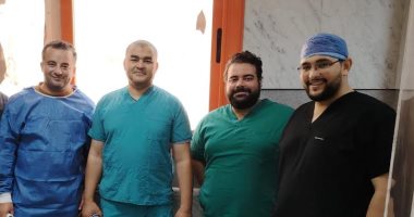 عملية دقيقة لطفل مصاب بالعظام الزجاجية لاستعادة المشي في بني سويف