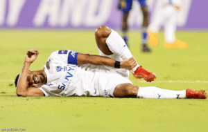 فحص الأشعة يكشف غياب لاجامي عن مباريات الهلال المقبلة