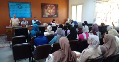 فرع الأقصر لمحو الأمية ينظم ندوات توعوية في أرمنت والقرنة مع الصور