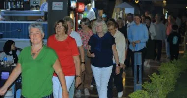 فوج سياحي ألماني يزور ممشى كورنيش بني سويف في جولة.