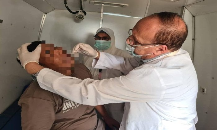 قافلة بني سويف تقدم أكثر من 3550 خدمة طبية مجانية لأهالي "زكي فاضل"