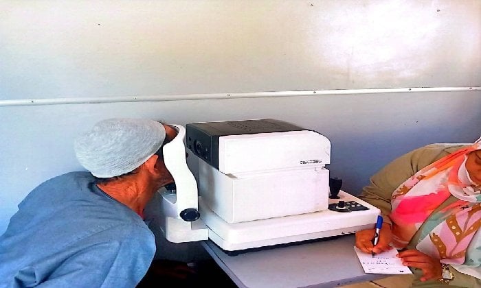 صحة أسوان: قوافل طبية لتقديم الرعاية الصحية لـ 929 مواطناً فى الطويسة